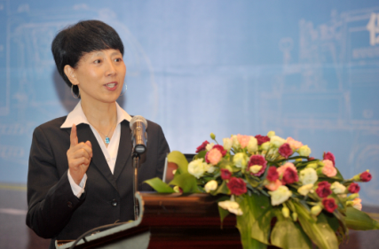 2017世界交通运输大会召开--达刚路机成“一带一路”（国际）交通联盟创始成员  